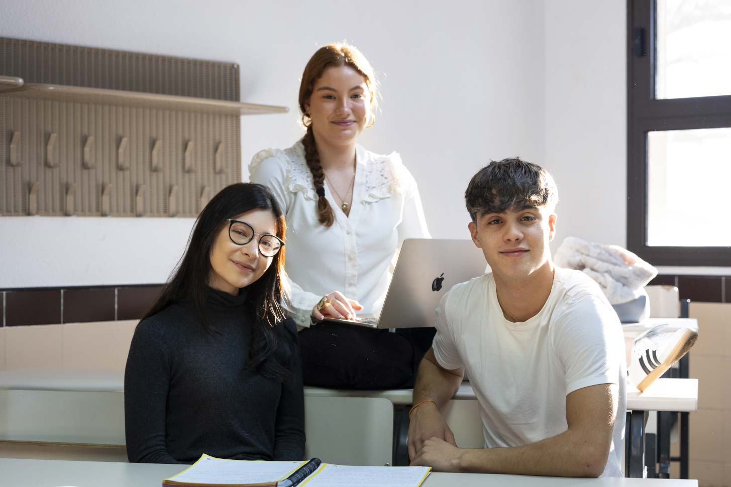 Estudiantes universitarios en clase
